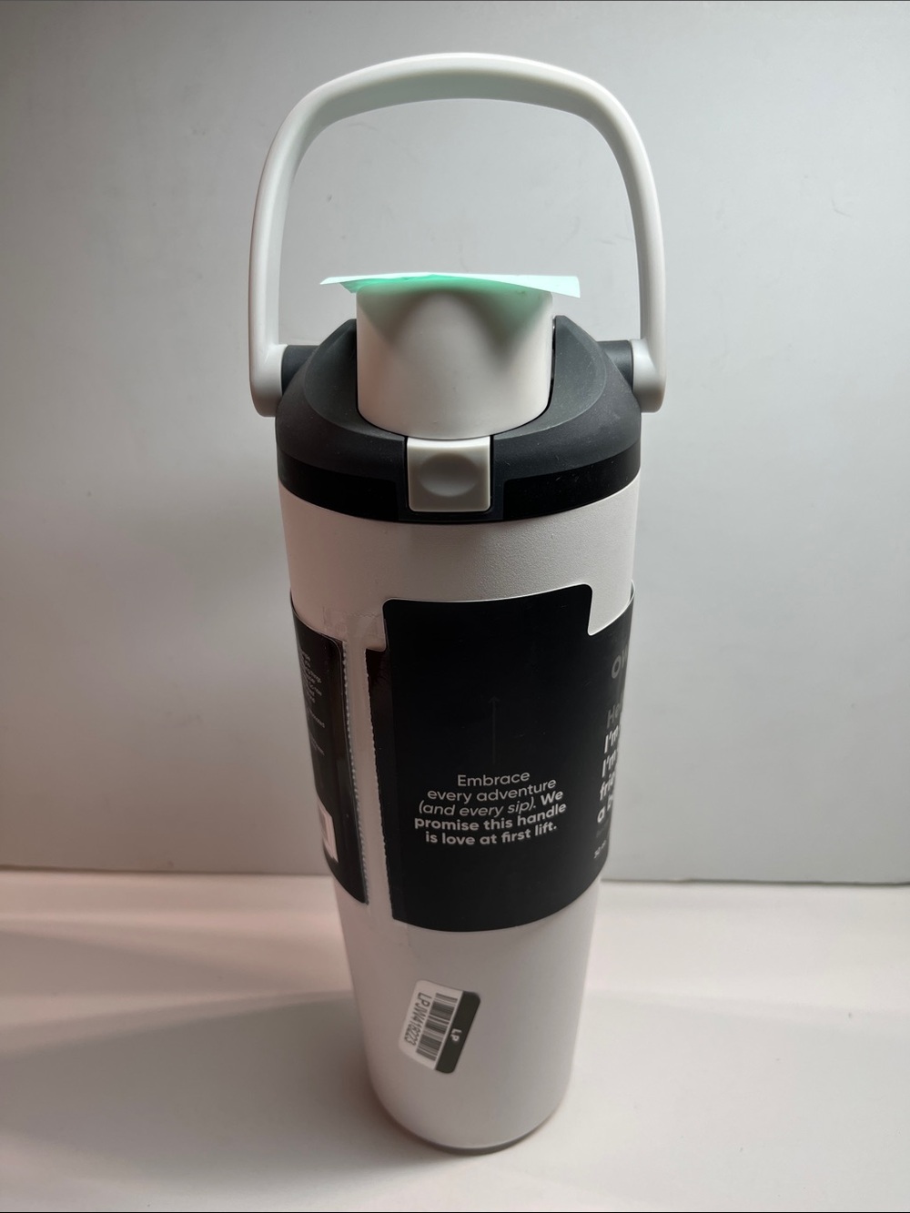 30 oz Owala FreeSip with STRAW